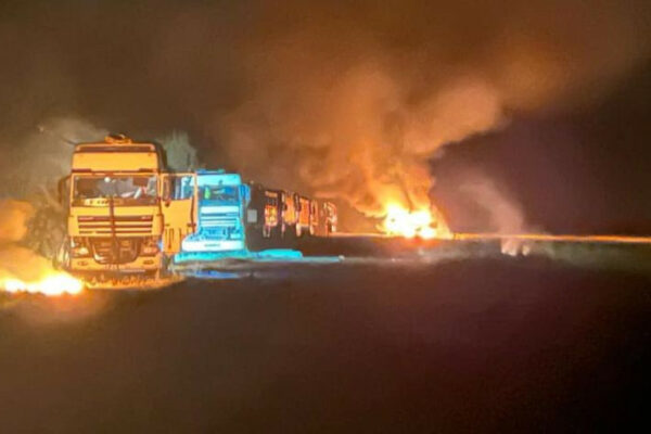 na sumshhini vorog zavdav raketnogo udaru po koloni zernovoziv foto 66d4947e1da58 На Сумщині ворог завдав ракетного удару по колоні зерновозів, фото