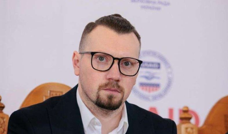 oleksij kuleba dopomozhe nalagoditi robotu mizh profilnim komitetom radi gromadami j kabminom vitalij bezgin 66db2c558a1f0 Олексій Кулеба допоможе налагодити роботу між профільним комітетом Ради, громадами й Кабміном, — Віталій Безгін