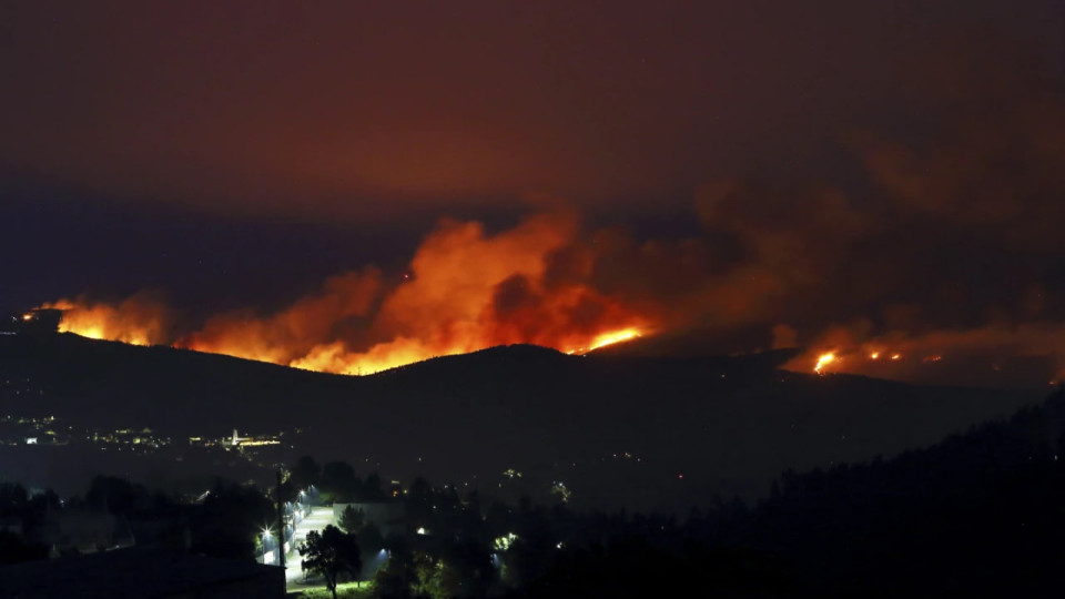 portugaliya zaprovadila stan stixijnogo lixa cherez masshtabni lisovi pozhezhi 66ebd52ec2f74 Португалія запровадила стан стихійного лиха через масштабні лісові пожежі