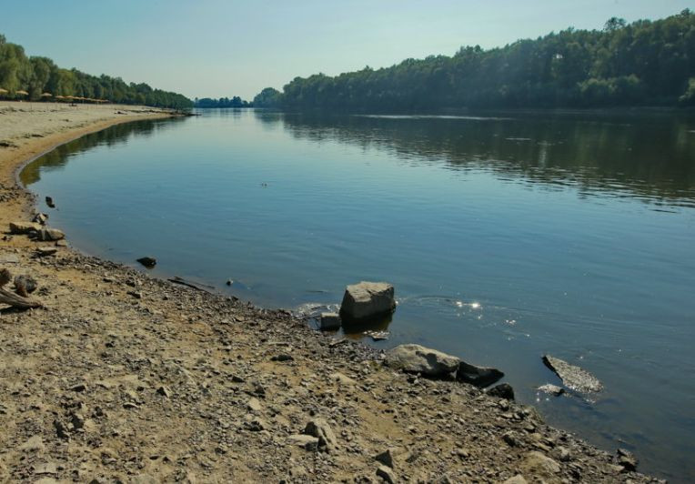 zabrudnena voda iz sejmu po desni vzhe dijshla do kid197vshhini derzhvodagentstvo 66e70923839cc Забруднена вода із Сейму по Десні вже дійшла до Київщини — Держводагентство