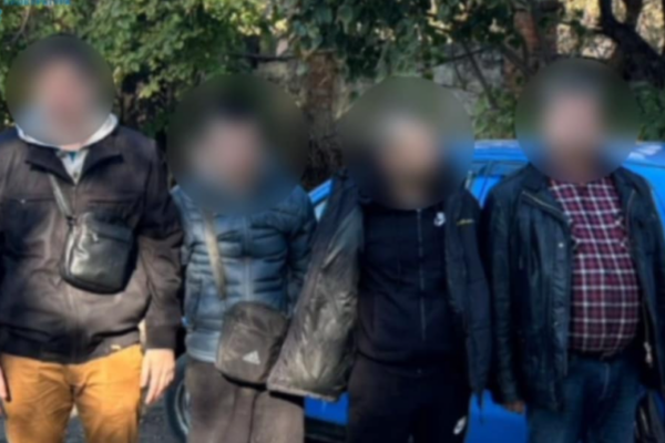 155 tisyach yevro za perepravlennya cholovikiv do rumunid197 na bukovini vikrili zlovmisnikiv 671b4afa73585 15,5 тисяч євро за переправлення чоловіків до Румунії — на Буковині викрили зловмисників