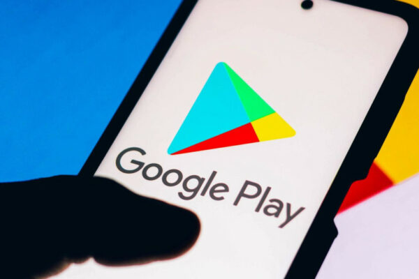 android rozpochinaye borotbu z piratstvom zavantazhiti dodatki v obxid google play bilshe ne vijde 66fe4aa79e605 Android розпочинає боротьбу з піратством — завантажити додатки в обхід Google Play більше не вийде