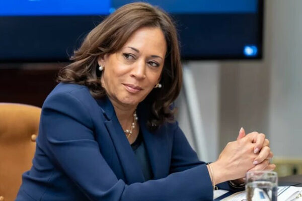 kamala garris zaproponuvala projti test na iq razom iz donaldom trampom 67209158eafa4 Камала Гарріс запропонувала пройти тест на IQ разом із Дональдом Трампом