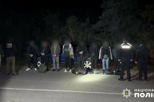 na vinnichchini zatrimali dilka yakij namagavsya perepraviti vijskovozobovyazanix cherez kordon 6719fbc3c3dd1 На Вінниччині затримали ділка, який намагався переправити військовозобов’язаних через кордон