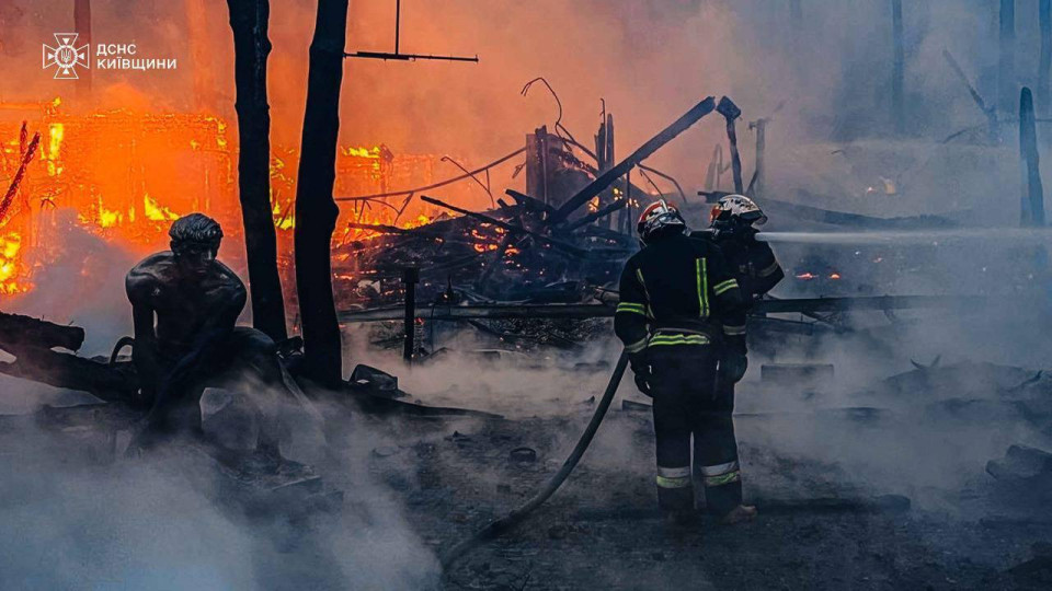 pid kiyevom majzhe povnistyu zgoriv legendarnij restoran partizan foto ta video 670b7ab9ace4f Під Києвом майже повністю згорів легендарний ресторан «Партизан» – фото та відео