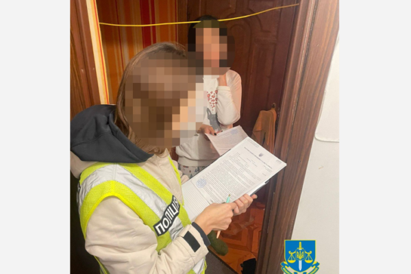 u kiyevi vikrili notariusa yaka razom zi spilnikami znyala ponad miljon griven z raxunkiv pomerlix 6720936bcb66d У Києві викрили нотаріуса, яка разом зі спільниками зняла понад мільйон гривень з рахунків померлих