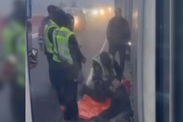 u merezhi napisali shho u cherniveckij oblasti pobili nimeckogo volontera u policid197 ta tck vidreaguvali 671c9dbb2f8b7 У мережі написали, що у Чернівецькій області «побили німецького волонтера» — у поліції та ТЦК відреагували