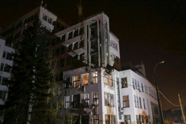 u xarkovi vnaslidok rosijskogo obstrilu poshkodzheno gospodarskij sud xarkivskod197 oblasti 672091a2442fb У Харкові внаслідок російського обстрілу пошкоджено Господарський суд Харківської області