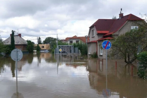 ukrad197na nadast chexid197 gumanitarnu dopomogu dlya podolannya naslidkiv poveni 6706352b6c633 Україна надасть Чехії гуманітарну допомогу для подолання наслідків повені