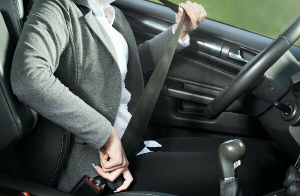 vodiyam nagadali rozmir shtrafu za nepristebnutij remin bezpeki 6716064a585f9 Водіям нагадали розмір штрафу за непристебнутий ремінь безпеки