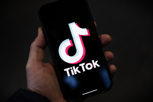 yevrokomisiya pereviryaye yak tiktok youtube ta snapchat vplivayut na psixichne zdorovcabcya koristuvachiv 66ff9d77a2d96 Єврокомісія перевіряє, як TikTok, YouTube та Snapchat впливають на психічне здоровʼя користувачів