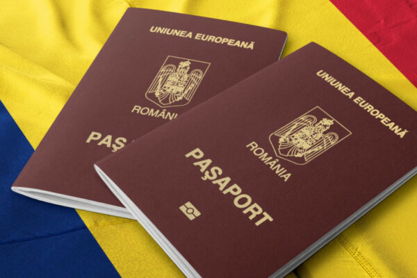 pidroblenij rumunskij pasport za 250 yevro vikrito zlovsminika yakij dopomagav uxilyantam peretnuti kordon 67482004e573e Підроблений румунський паспорт за 250 євро – викрито зловсминика, який допомагав ухилянтам перетнути кордон