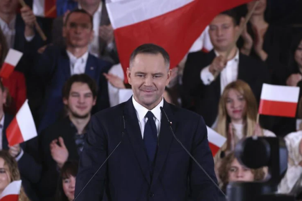 polska opoziciya visunula istorika karolya navrockogo kandidatom u prezidenti 67457e4440515 Польська опозиція висунула історика Кароля Навроцького кандидатом у президенти