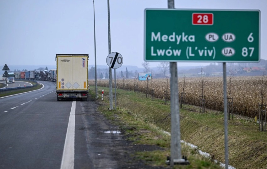 polski fermeri planuyut rozpochati strajk na kordoni z lvivshhinoyu 67418a1476769 Польські фермери планують розпочати страйк на кордоні з Львівщиною