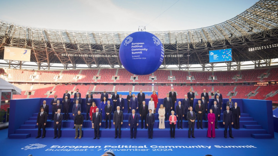 prezident zelenskij zrobiv zhorstku zayavu shhodo pripinennya vognyu bez garantij bezpeki zgadavshi divannix ekspertiv 672dc08e66418 Президент Зеленський зробив жорстку заяву щодо припинення вогню без гарантій безпеки, згадавши диванних експертів