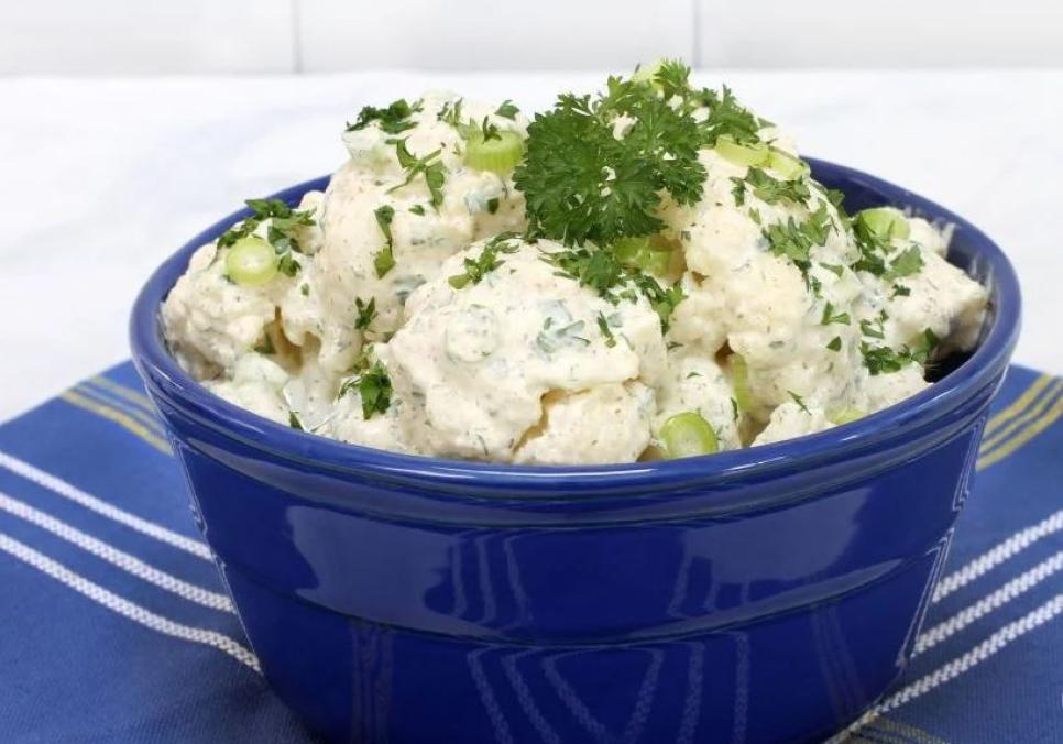 recepti smachnij korisnij salat gorishok 6745f3040ff93 Рецепти: Смачний корисний салат «Горішок»