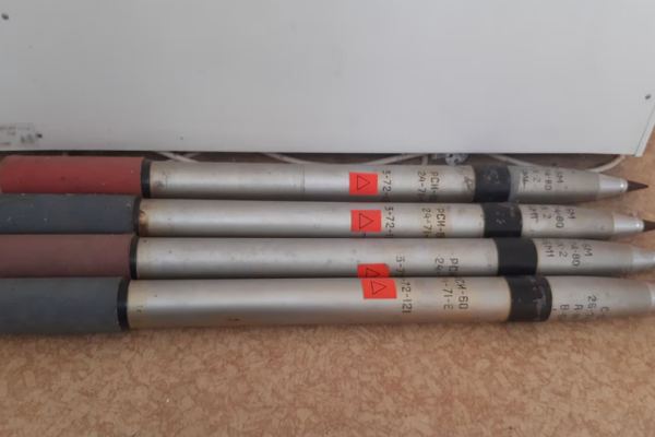 u chexid197 cholovik znajshov na gorishhi radyanski raketi budinok vin uspadkuvav vid rodicha 672485fe71060 У Чехії чоловік знайшов на горищі радянські ракети – будинок він успадкував від родича