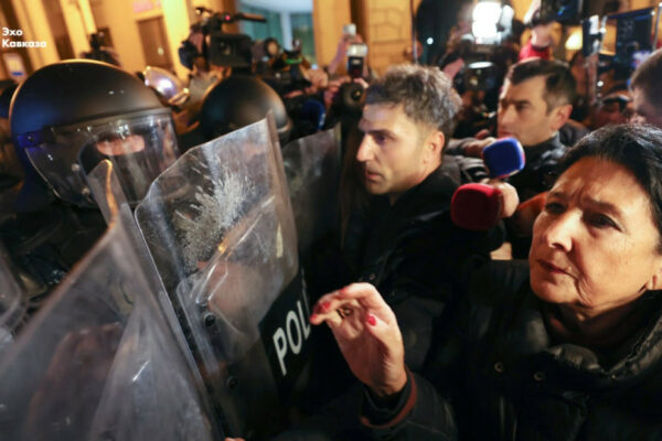 u tbilisi pochalisya protesti proti vidmovi vid peregovoriv iz yes video 67496f7138fd4 У Тбілісі почалися протести проти відмови від переговорів із ЄС, відео