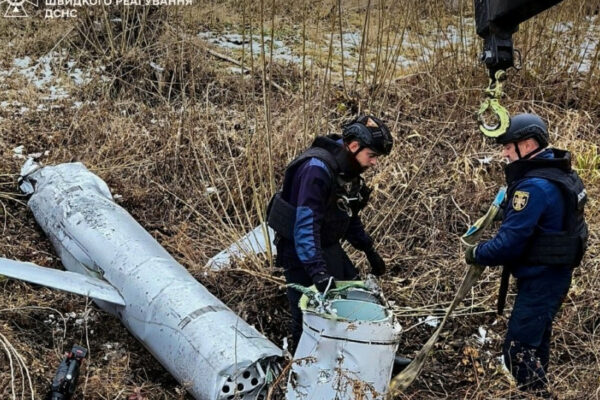 v odnomu z rajoniv kiyeva viyavili zalishki aviacijnod197 krilatod197 raketi x 55 foto 6749702831bec В одному з районів Києва виявили залишки авіаційної крилатої ракети Х-55, фото