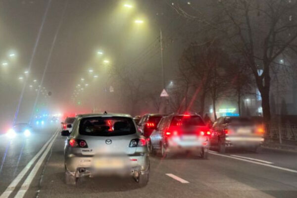 vodiyam ta pishoxodam nagadali pravila povedinki na dorogax pid chas tumanu 6746cd2a245ad Водіям та пішоходам нагадали правила поведінки на дорогах під час туману