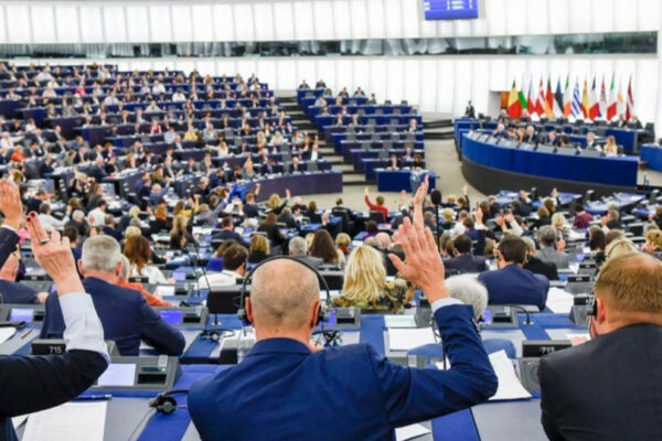 yevroparlament zatverdiv novij sklad yevrokomisid197 na nastupni pyat rokiv 6748212f3e71f Європарламент затвердив новий склад Єврокомісії на наступні п'ять років