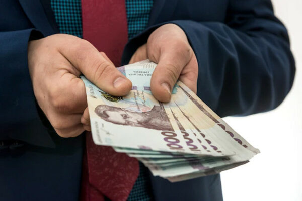 zaxisnikam a takozh rodinam zagiblix yaki perebuvayut na kvartirnomu obliku v kiyevi viplatyat kompensaciyu 6746d021a9968 Захисникам, а також родинам загиблих, які перебувають на квартирному обліку в Києві, виплатять компенсацію