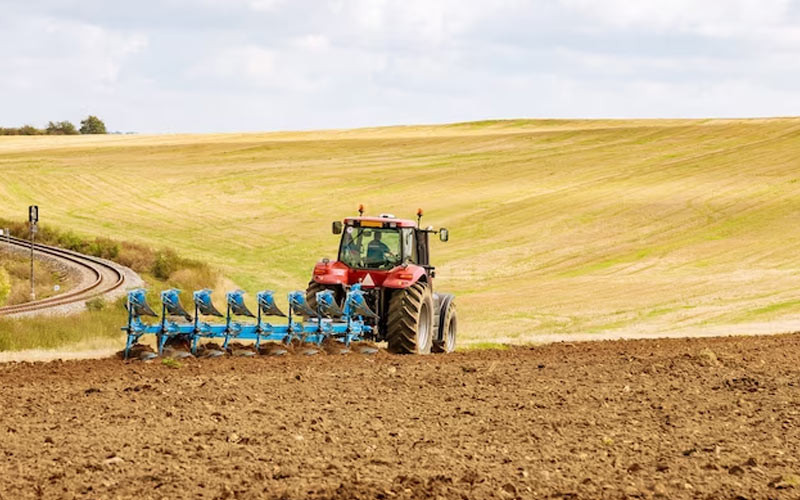 bezpeka praci pid chas polovix robit derzhpraci poyasnyuye na shho treba zvertati uvagu 675b8c198fed1 Безпека праці під час польових робіт — Держпраці пояснює, на що треба звертати увагу