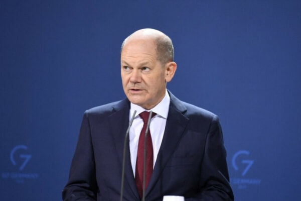 olaf sholc napraviv do bundestagu zayavku na votum doviri uryadu 675b8a846094e Олаф Шольц направив до Бундестагу заявку на вотум довіри уряду