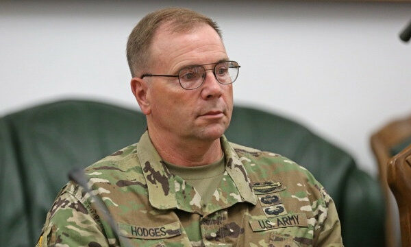 prizovnij vik treba znizhuvati do 18 19 general ssha ben godzhes zaklikav aktivnishe zaluchati do vijska molod zhinok ta ukrad197nciv z za kordonu 67524b9f17054 Призовний вік треба знижувати до 18-19, — генерал США Бен Годжес закликав активніше залучати до війська молодь, жінок та українців з-за кордону