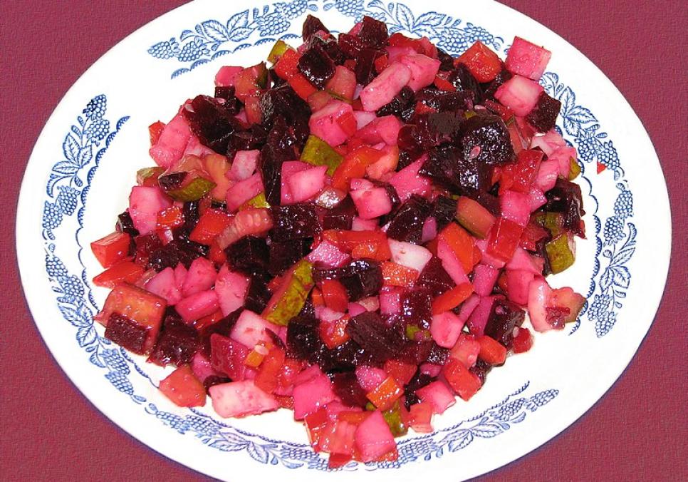 recepti smachnij korisnij salat vinegret iz zelenimi pomidorami 676df83c7b570 Рецепти: Смачний корисний салат «Вінегрет» із зеленими помідорами