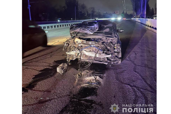u dnipri vodij bmw bilya zupinki transportu vlashtuvav smertelnu dtp zaginula 10 richna ditina 674d63eca4045 У Дніпрі водій BMW біля зупинки транспорту влаштував смертельну ДТП – загинула 10-річна дитина