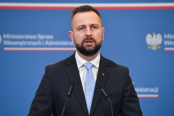 u polshhi oburilis shhodo shvedskod197 zbrod197 z nazvoyu na chest korolya shho voyuvav proti ned197 675b8a3f0a385 У Польщі обурились щодо шведської зброї з назвою на честь короля, що воював проти неї