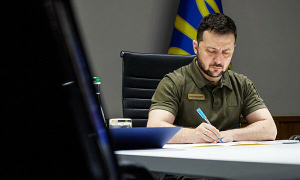 volodimir zelenskij mozhe zdijsniti kadrovi perestanovki posliv do kincya roku 6764c159c32fb Володимир Зеленський може здійснити кадрові перестановки послів до кінця року