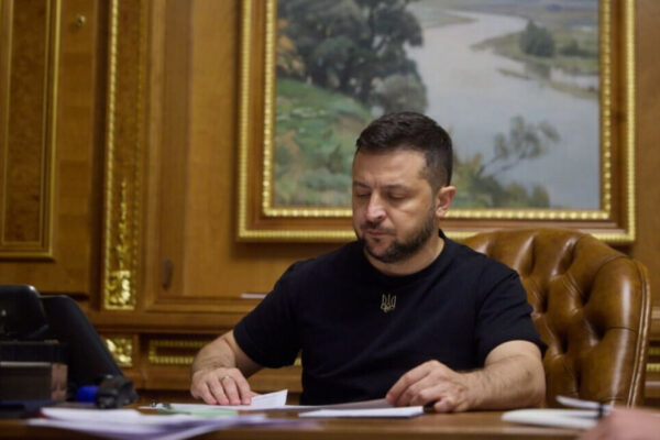 volodimir zelenskij pidpisav zakon pro raxunkovu palatu klyuchovi zmini 6764c59bd01ed Володимир Зеленський підписав закон про Рахункову палату – ключові зміни