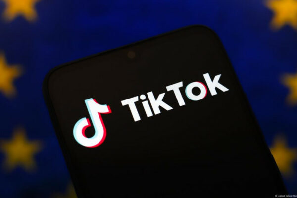 yevrokomisiya gotova rozpochati iniciativu shhit demokratid197 shhodo politichnod197 reklami v tiktok i facebook 6764c20767599 Єврокомісія готова розпочати ініціативу «Щит демократії» щодо політичної реклами в TikTok і Facebook