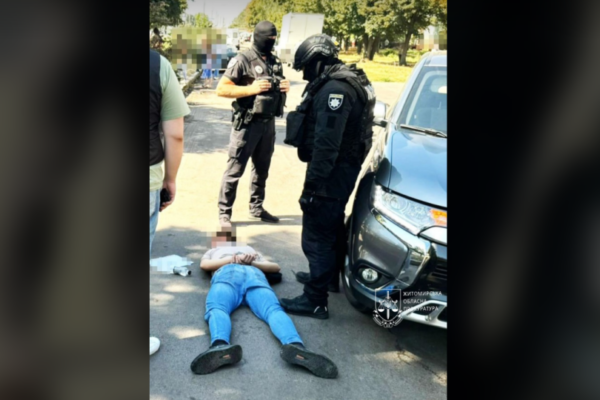 brav 20 tisyach dolariv z osobi za peretin kordonu u zhitomiri suditimut cholovika 678074ee8d307 Брав 20 тисяч доларів з особи за перетин кордону — у Житомирі судитимуть чоловіка
