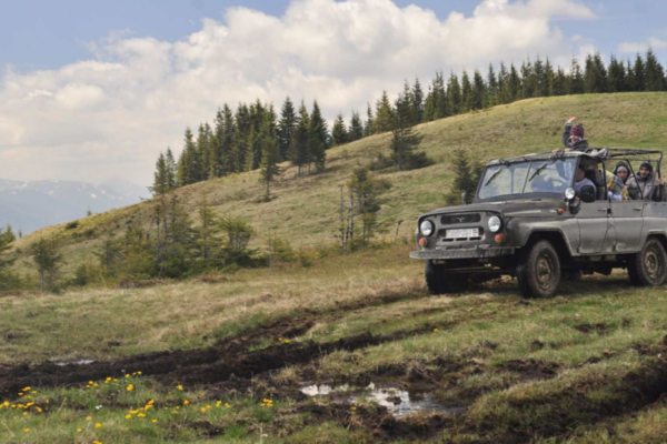 dzhiping u prirodno zapovidnomu fondi vidteper zaboroneno rada prijnyala zakon 67807648b9708 «Джипінг» у природно-заповідному фонді відтепер заборонено — Рада прийняла закон
