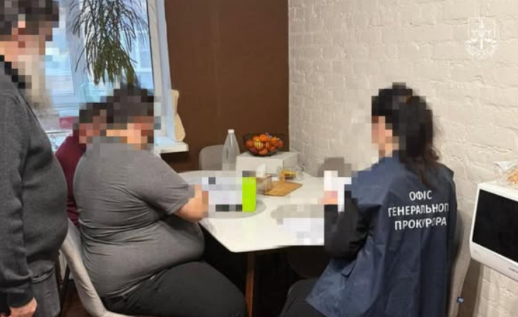 na kid197vshhini vikrili advokata yakij nezakonno otrimav login i parol suddi rajsudu ta zlivav dani z yedrsr 679c22e693230 На Київщині викрили адвоката, який незаконно отримав логін і пароль судді райсуду та «зливав» дані з ЄДРСР