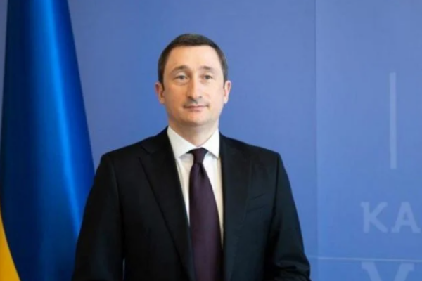oleksij chernishov rozpoviv skilki ukrad197nciv narazi perebuvaye za kordonom 67807363de0b1 Олексій Чернишов розповів, скільки українців наразі перебуває за кордоном