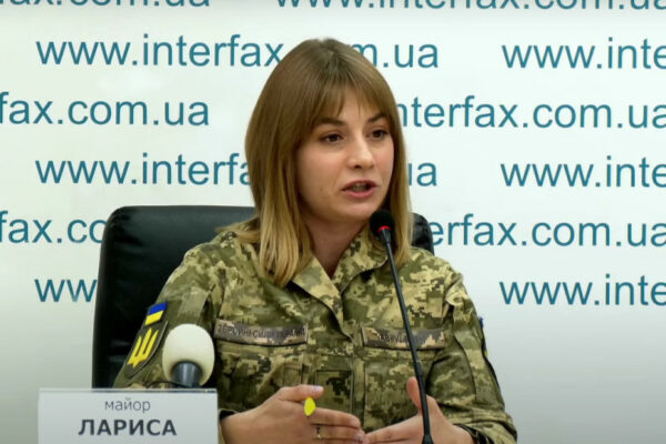 tck ne mayut prava zabirati mobilni telefoni ale mozhut obmezhiti d197x vikoristannya larisa kozak 6789b8825e413 ТЦК не мають права забирати мобільні телефони, але можуть обмежити їх використання – Лариса Козак