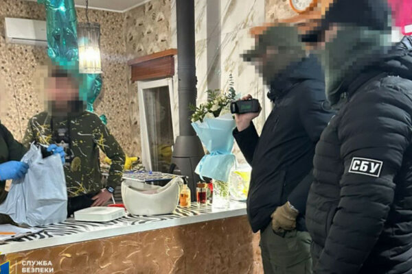 u dnipri zatrimali zakonspirovanogo agenta fsb nim viyavivsya miscevij advokat 6792eb3293ed7 У Дніпрі затримали законспірованого агента ФСБ – ним виявився місцевий адвокат