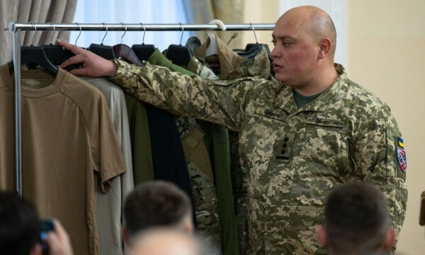 u minoboroni rozpovili yak vijskovosluzhbovcyam pravilno viznachiti rozmir odyagu ta vzuttya 6789b186c7685 У Міноборони розповіли, як військовослужбовцям правильно визначити розмір одягу та взуття