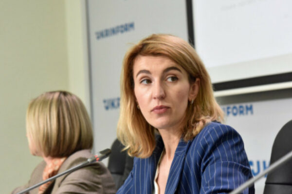 uryad zvilniv ochilnicyu derzhagentstva z rozvitku turizmu maryanu oleskiv 6792ede13ca12 Уряд звільнив очільницю Держагентства з розвитку туризму Мар’яну Олеськів