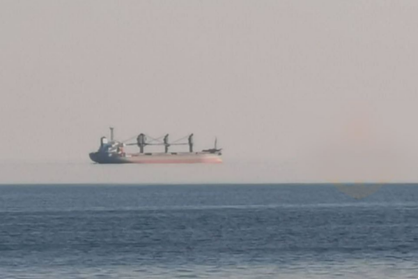 v odesi sudno zavislo v povitri zafiksuvali ridkisne optichne yavishhe foto i video 6789a9a7c78fa В Одесі судно «зависло» в повітрі — зафіксували рідкісне оптичне явище, фото і відео