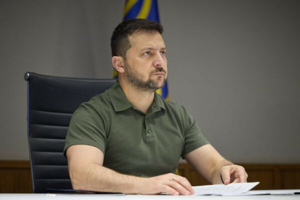 volodimir zelenskij vnis do radi zakonoproekti pro prodovzhennya voyennogo stanu i mobilizacid197 do 9 travnya 6789b8dda8a99 Володимир Зеленський вніс до Ради законопроекти про продовження воєнного стану і мобілізації до 9 травня