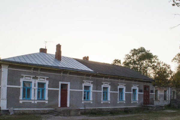 На Вінниччині мають захистити садибу з парком і палацом початку ХІХ — рішення суду na vinnichchini mayut zaxistiti sadibu z parkom i palacom pochatku xix rishennya sudu 67b7db3c17e43 На Вінниччині мають захистити садибу з парком і палацом початку ХІХ — рішення суду