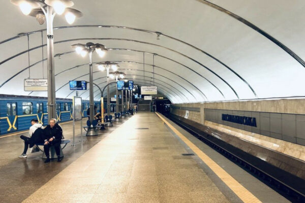 u kid197vskomu metropoliteni ogoloshuvatimut zagalnonacionalnu xvilinu movchannya 67b7d80d96c48 У київському метрополітені оголошуватимуть загальнонаціональну хвилину мовчання