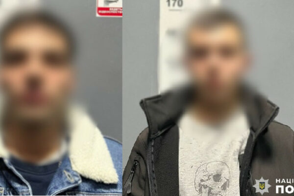 u kiyevi pered sudom postali molodiki yaki zaradi rozvagi poshkodili 7 avtivok 67b7d93eb9ede У Києві перед судом постали молодики, які заради розваги пошкодили 7 автівок