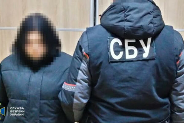 u zhitomiri zatrimali 16 richnu divchinu yaka planuvala pidirvati naryad policid197 67ae9bac7efa9 У Житомирі затримали 16-річну дівчину, яка планувала підірвати наряд поліції