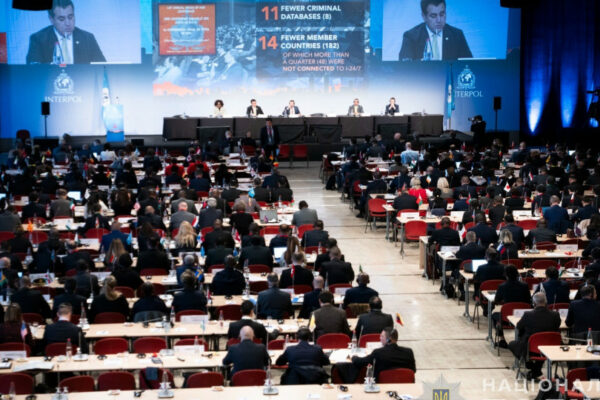 ukrad197na ta interpol posilyuyut spivpracyu u rozsliduvanni voyennix zlochiniv 67b7db79b71d2 Україна та Інтерпол посилюють співпрацю у розслідуванні воєнних злочинів